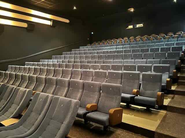 Cinema Preview Image 3 BlueBoxx
